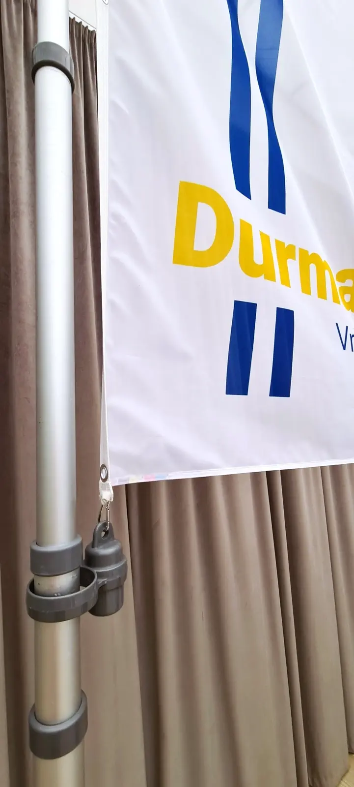 47. Štap i zastava s utegom (Durmax Escalion)